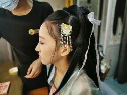 -盘子女人坊古装写真摄影(厦门总店)