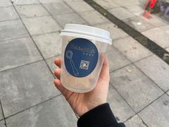 -Be Lived Cafe比例咖啡(摩天轮店)