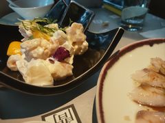 凤梨虾球-穹六人间 people 6(岳阳路店)