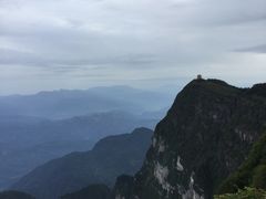 -峨嵋山金顶