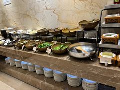 -南湖名都·景湖轩全日制餐厅·海鲜自助·东南亚风味·临湖而食