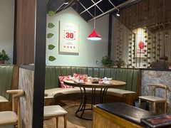 -叶派龙虾•招牌香辣蟹·海鲜(中海国际店)