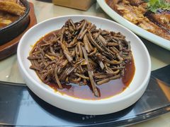 -百年石锅饭(阿里郎美食街店)