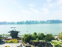 -至臻康妍健康管理中心