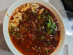 -三好食堂(煎饺·馄饨·肉饼米线·盛世广场店)