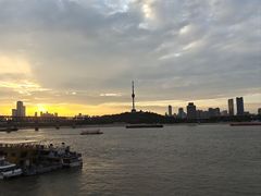 -武昌江滩