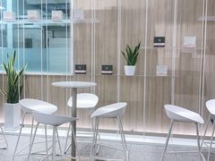 用餐区-奈雪的茶(市百一店)