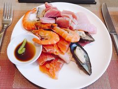 -上海西藏大厦万怡自助餐厅(徐汇店)