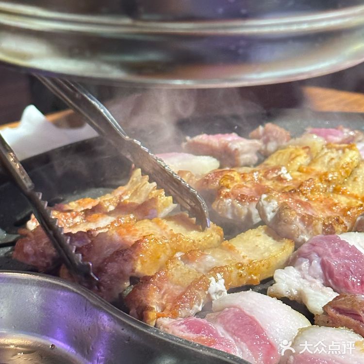 望京让我们三顾茅庐的猪肉专门烤肉店