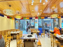 -乡土特色.冷锅鱼.牦牛肉汤锅