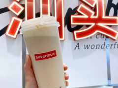 纯豆乳奶茶-Sevenbus一家奶茶店(汕头万象城店)