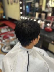 -东方先生国潮男士理发馆
