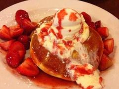 -Pancakes on the rocks(Darling Harbour)