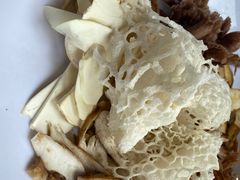 -黔蘑菇四季餐厅(观山湖店)