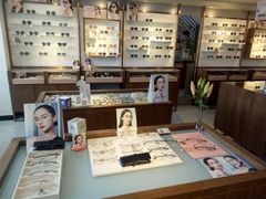 -视野联行眼镜(西站中天健广场店)