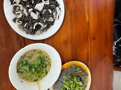 -宝瑞门钉肉饼店