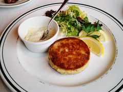 招牌蟹肉饼-Wolfgang’s Steakhouse 沃夫冈牛排馆(上海白玉兰广场店)