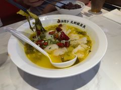 -渝是乎川渝小炒(新世界百货望京店)