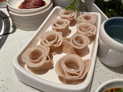 -左庭右院鲜牛肉火锅(环球港店)