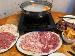 天衣無縫拚一兩肉-华哥新鲜猪精品美食