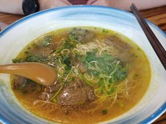 -小龙酒家(桂平路店)