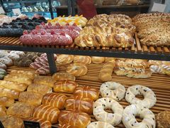 -焙丽拾光(麦凯乐直营店)