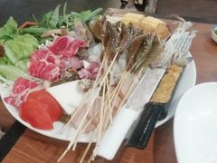 -樾餐厅泰式海鲜火锅(民歌湖店)