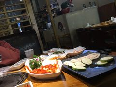 -唯成•韩国炭火烤肉 유성고기