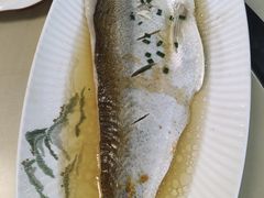 -七的湖·晚芳亭·阳澄湖农家菜·大闸蟹(莲花岛店)