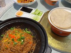 -阿瓦山寨·湘菜现炒·剁椒鱼头王(咸阳总店)