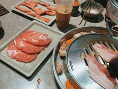 -哈哈碳都·牛肋条无限自助烤肉(台江万达店)