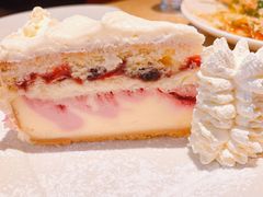 莓果三重奏芝士蛋糕-The Cheesecake Factory芝乐坊餐厅(兴业太古汇店)