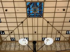 -乐蓬马歇百货公司(Rive Gauche)