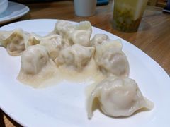 酸菜土猪肉水饺-上关雪東北菜(中房金谊店)
