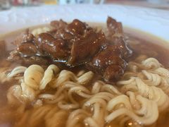 牛肉速食面-翠华餐厅(百老汇店)