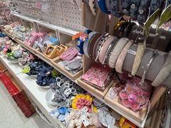 -名创优品(海珠乐峰广场店)