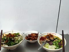 -文山荷鲜居(翠湖店)