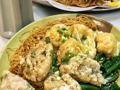 鯪魚球雲吞撈幼麵-下环街市熟食中心