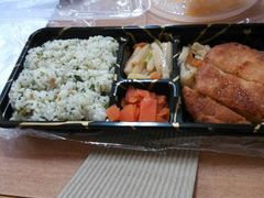 -全家便利店(桂平路店)