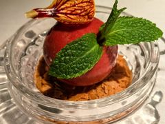 -弦月窗LUNETTE BY AMANDA(复兴路店)