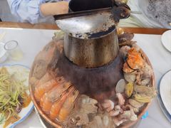 -一口猪海鲜浑锅·东北家常菜