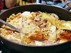 -蛙来哒(华隆步步高店)