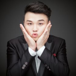 点击看大图 -THE QUEEN(北京店)