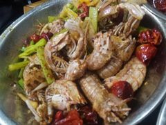 -辣盆盆麻辣小龙虾(哈尔滨总店)