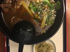 牛肉面-春水堂人文茶馆(台中四维店)