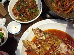 -富正毅三下锅·湘西韵味(天门山索道店)