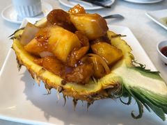 菠萝咕噜虾球-衡山汇·高级粤菜(霄云路店)