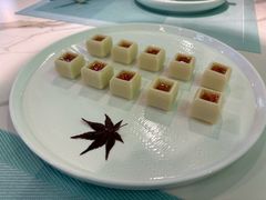 -洪湖水·新楚菜(人民大学店)