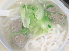 牛丸河粉-华记原味汤粉王(日东花园店)