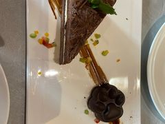 -YUE·6·西式融合餐厅(外滩六号店)